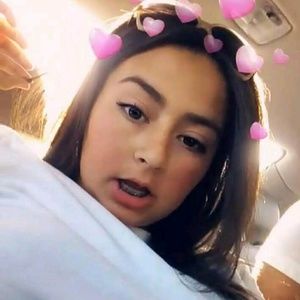 Meet your Posher, Kalyssa